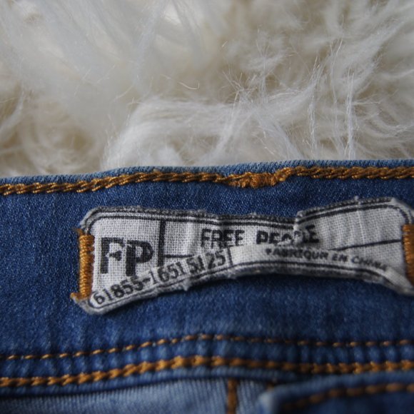 Free People Skinny Jeans - Picture 2 of 6
